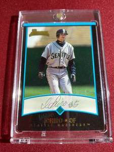2001 Bowman Ichiro Rookie Card