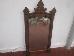 lot 21 image: (LRF) Vintage Wood Framed Mirror - ...