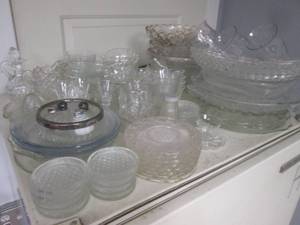 lot 53 image: (K) Large Assortment of Misc Vintag...