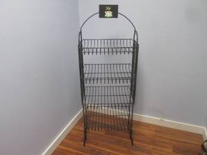 lot 73 image: (STR) Metal Shelf Display Rack - Re...