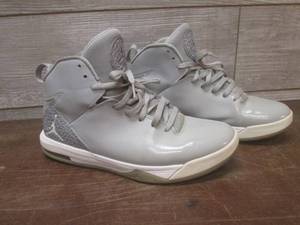 lot 82 image: (K) Pair of Nike Jordan Air Shoes S...