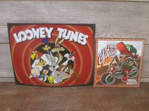 lot 90 image: (K) Metal Looney Tunes Sign 16 x 1...