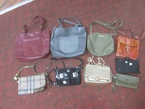 lot 95 image: (K) Assorted Purses...