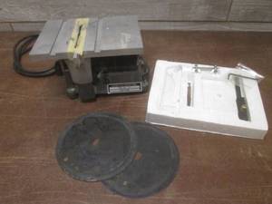 lot 108 image: (K) Diamond Tech International Came...