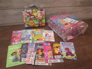 lot 119 image: (K) Mermaid Booster Seats, Crayola ...