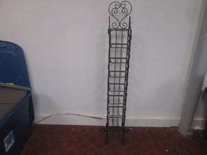 lot 121 image: (K) Metal Narrow 9-Tier Media Rack ...