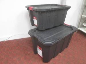 lot 124 image: (LRF) 25 and 35 Gallon Husky Totes ...