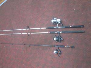 lot 126 image: (K) 3 Open Face Fishing Reels and R...