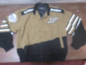 lot 133 image: (K) Purdue Boilermakers Coat Size X...