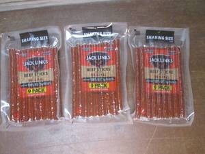 lot 189 image: (K) 3 Sharing Size Jack Links 9-Pac...