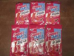lot 194 image: (K) 6 Packages of Sweet Tarts Ropes...