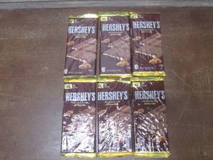 lot 196 image: (K) 6 XL 16pc Hersheys Milk Chocola...