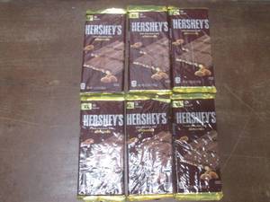 lot 198 image: (K) 6 XL 16pc Hersheys Milk Chocola...