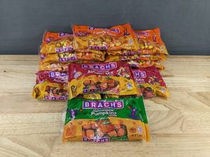 lot 44D image: 13 Bags Brachs Mellowcreme Autumn Mix & Pumpkins Candy - Brand New