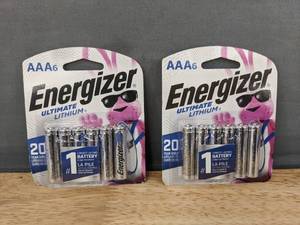 lot 151 image: 12 Energizer Ultimate Lithium AAA Batteries $40 Retail - Brand New