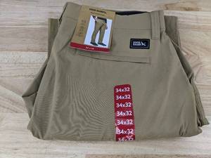 lot 159 image: Eddie Bauer Mens Tech Chino Pant, Khaki 34x32 - Brand New