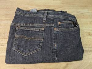 lot 405 image: Womens Jeans - Denim Co. Size 12P - Brand New P