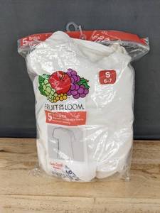 lot 161D image: 5 Fruit of the Loom Boys T-Shirts Size Small White - Brand New