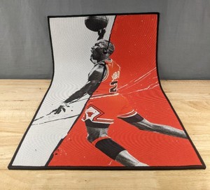 lot 23D image: Michael Jordan NBA Chicago Bulls Basketball Rug 32 x 19.5 - New