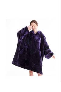 lot 536 image: Aemicon Oversized Wearable Blanket Hoodie Purple - Brand New
