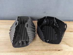 lot 537 image: 2 Air Fryer Silicone Liners - Brand New