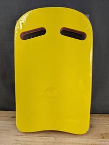lot 573 image: Naturehike Aquatics Kickboard - Brand New