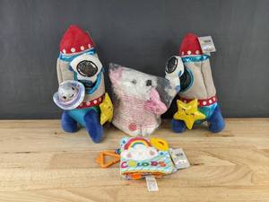 lot 588 image: Moon and Stars Plush, Learning Plush Book and Dancing Dog Plush  - Brand New