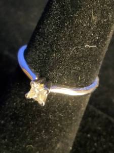 lot 35 image: 14k White Gold 14 CT TDW IGL Certified Diamond Engagement Ring - Size 6.25