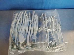 lot 38 image: 12 Pack  Safety split cowhide leather palm work gloves with a cotton back.