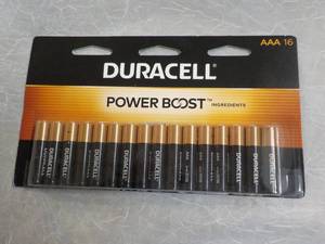 lot 36 image: Duracell Power Boost 16 AAA Batteri...