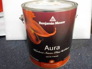 lot 45 image: Gallon Benjamin Moore Aure Orange P...