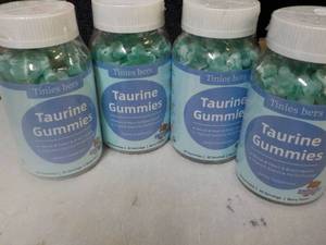 lot 109 image: 4 Taurine Gummies- 60 per bottles...