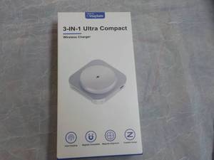 lot 153 image: 3 in 1 Ultra Compact Wireless Charg...