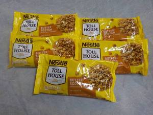 lot 201 image: 5 bags Butterscotch 11 oz Morsels...