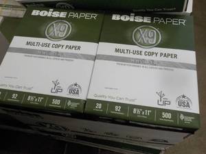 lot 17 image: Boise 5000 Sheets White 8.5 x 11 C...