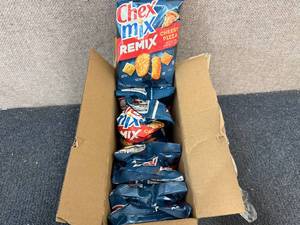 lot 120 image: 8 Bags Of Pizza Chex Mix