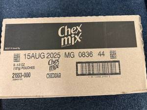 lot 108 image: 8 Pouches Of Chex Mix Cheddar