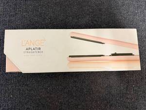 lot 44 image: LAnge Aplatir Straightener - Blush