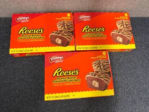 lot 175 image: 3 Packs Of ReeseS Flavored Cupcakes