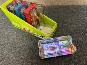 lot 90 image: 4 Pack of Light Up Ash Trays