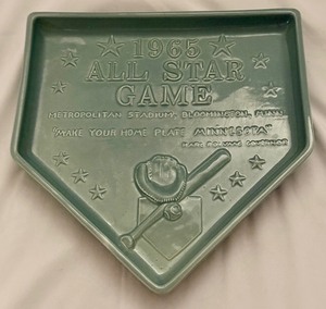 lot 9 image: 1965 Red Wing Minnesota Pottery All-Star Game Plate