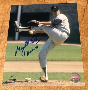 lot 92 image: Gaylord Perry Autographed and Inscribed HOF 91 8x10 Photo
