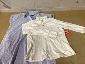 lot 355 image: LOT OF 2 Womens Sweater & Shirt Size L