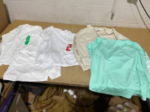 lot 166 image: LOT OF Women T Shirts Size XL