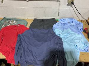 lot 190 image: LOT OF 6 Mens Shirts & Short Size 2XL