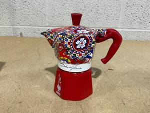 lot 379 image: Moka Express Bialetti Dolce&Gabbana