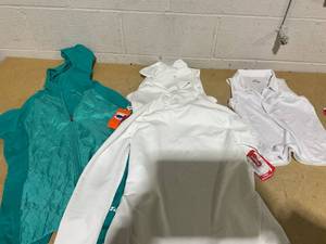 lot 136 image: LOT OF 4 Womens Shirts & Sweater Size L