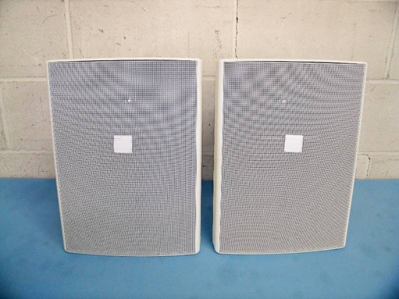 lot 25 image: (2) JBL Professional Contractor Control Series Control 28 High Output Indoor  Outdoor Background  Foreground Loudspeakers  Speakers