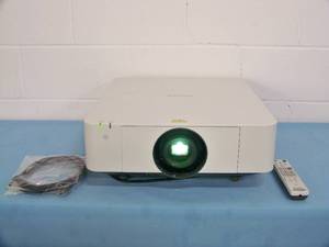 lot 16 image: Sony VPL-FHZ57 WUXGA 3LCD Laser Projector 4100 Lumens with Remote Control and HDMI Cable
