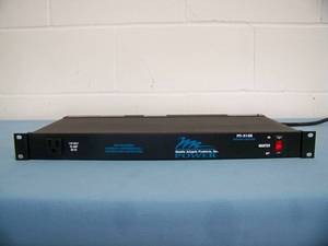 lot 39 image: Middle Atlantic Select Series PD-915R 9-Outlet Rackmount Power Center